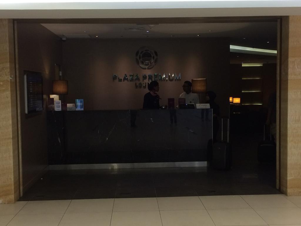 Plaza Premium Lounge Hotel Bayan Lepas Exterior foto