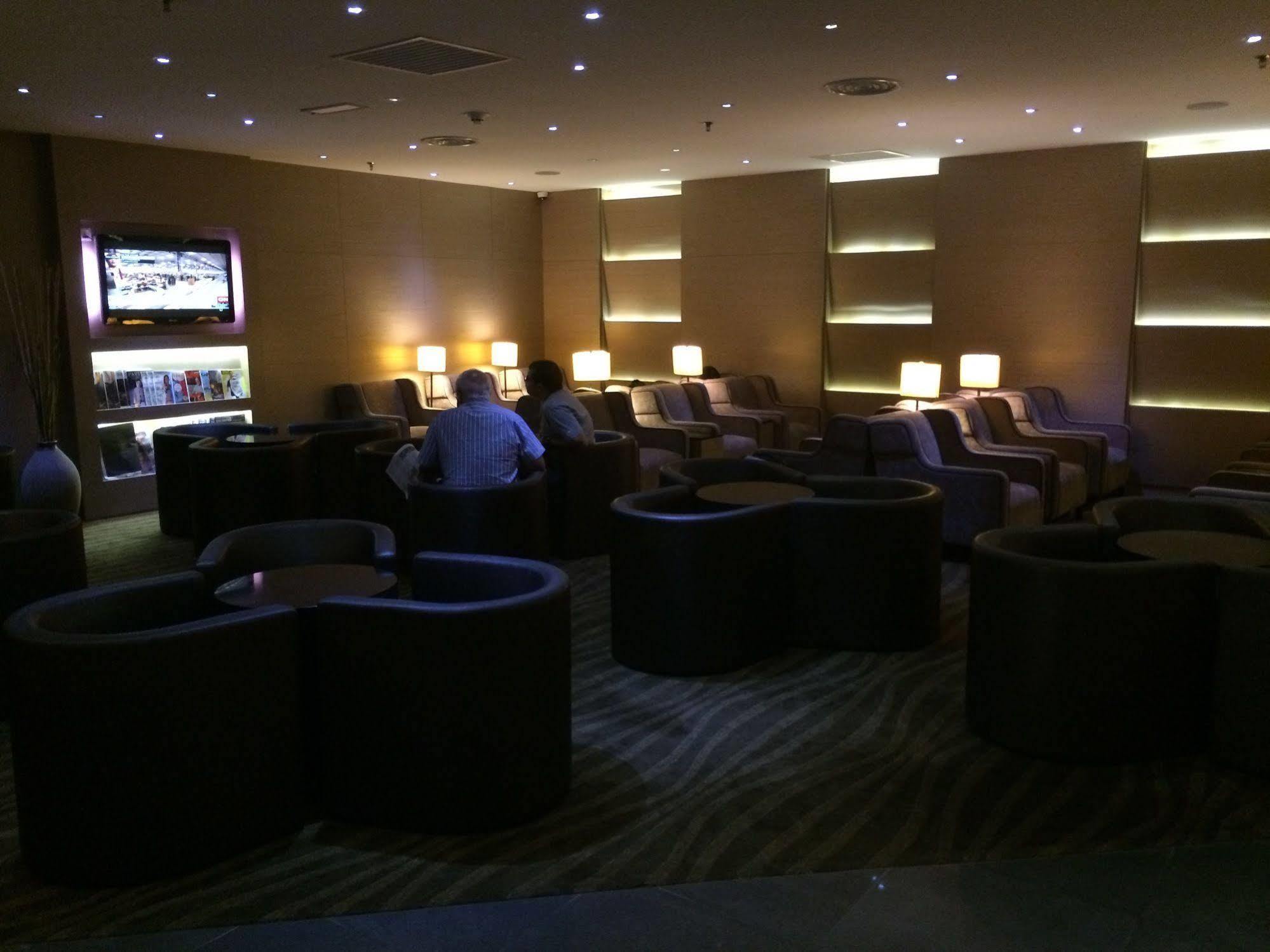 Plaza Premium Lounge Hotel Bayan Lepas Exterior foto